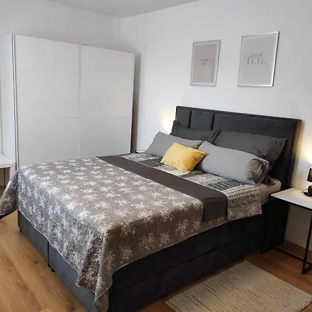 Apartment Brand New 4 Stars